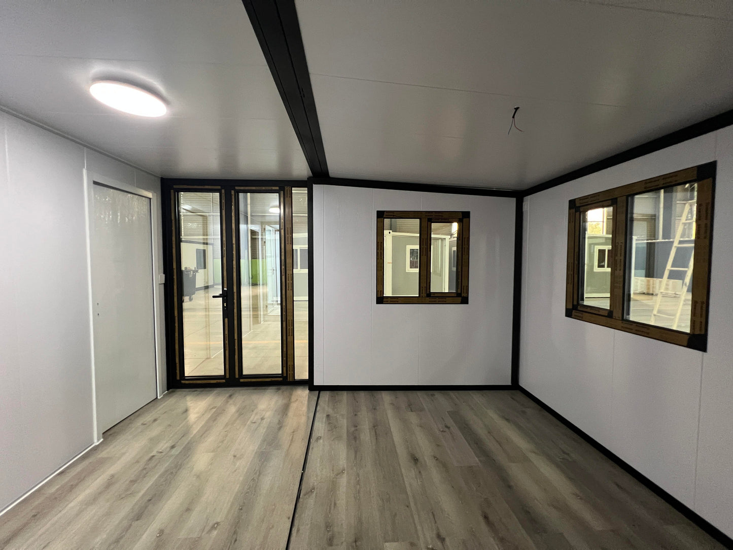 Portable Expandable Container Home – Modern Prefab Living Unit